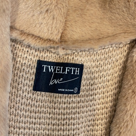 COPY - Twelfth Love shearling open front knit back vest - Picture 2 of 3